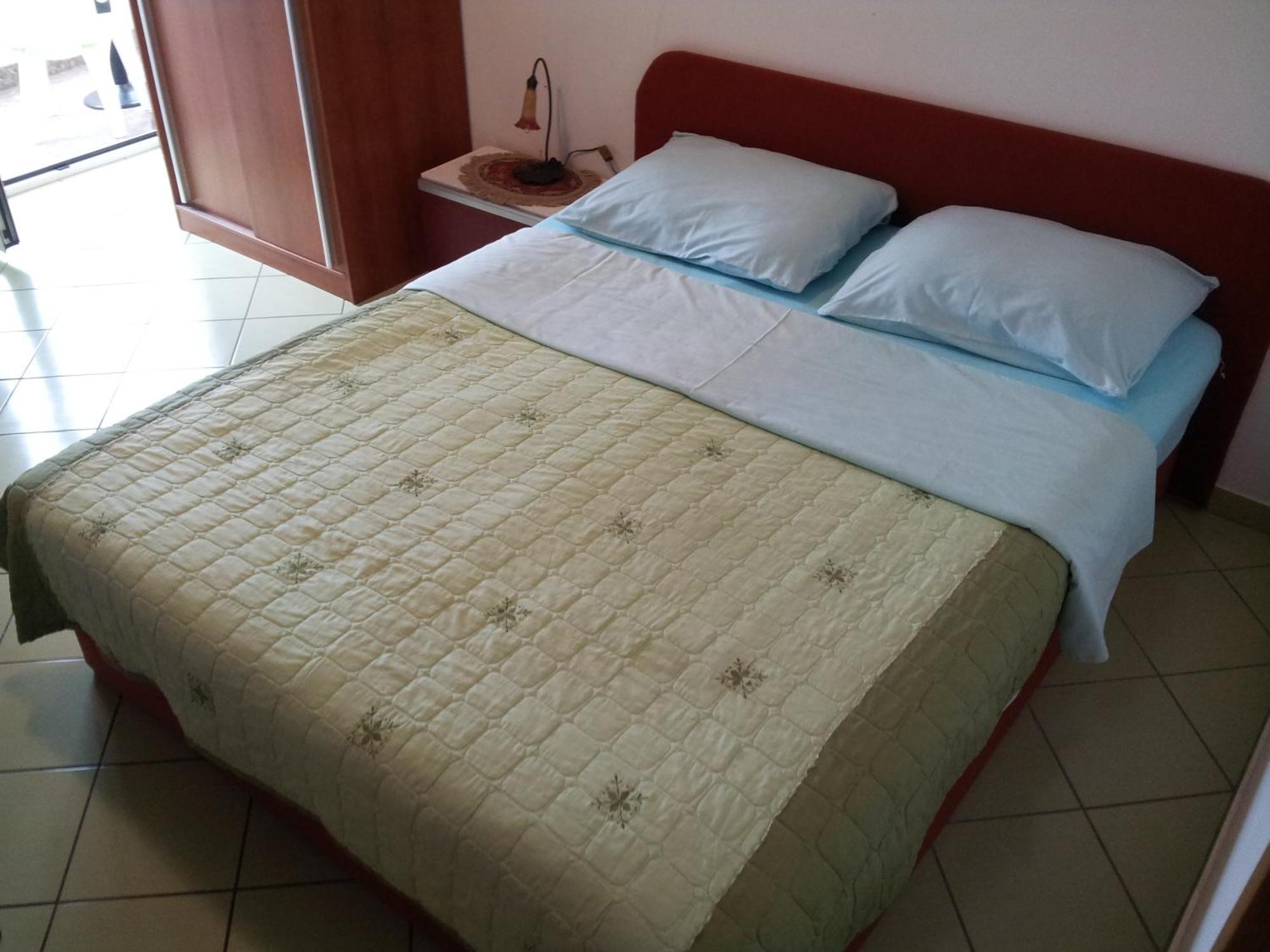 Apartments Angie Biograd Na Moru Rum bild